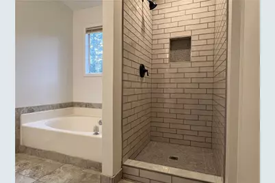 1260 Della Way, Lawrenceville, GA 30043 - Photo 25