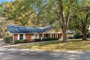 13 E Lakeshore Dr SE, Rome, GA 30161 - Photo 1