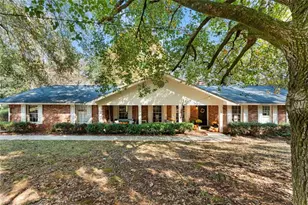 13 E Lakeshore Dr SE, Rome, GA 30161 - Photo 1