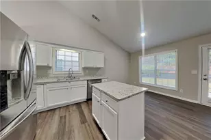 1446 Dunton Green Way, Lawrenceville, GA 30043 - Photo 9