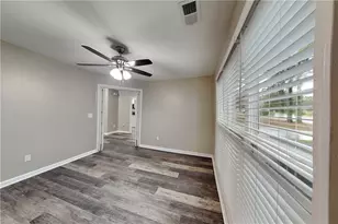 6072 Devonshire Dr, Flowery Branch, GA 30542 - Photo 3