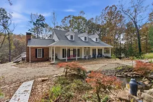 5735 E Ridge Dr, Douglasville, GA 30135 - Photo 3