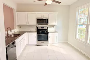 10900 Wittenridge Dr, Alpharetta, GA 30022 - Photo 5