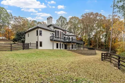 4814 Mirror Lake Drive, Powder Springs, GA 30127 - Photo 5