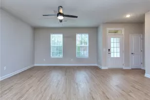 2562 Harbor Rdg Pass, Gainesville, GA 30507 - Photo 3