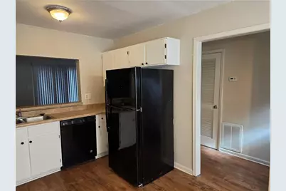 1225 Oakplace Drive SW #B, Marietta, GA 30008 - Photo 5