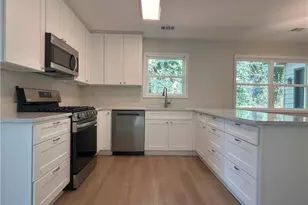 3825 Emerson St, Marietta, GA 30062 - Photo 3