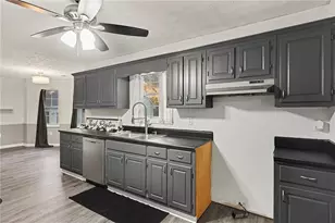 1752 Hwy 162, Covington, GA 30016 - Photo 13