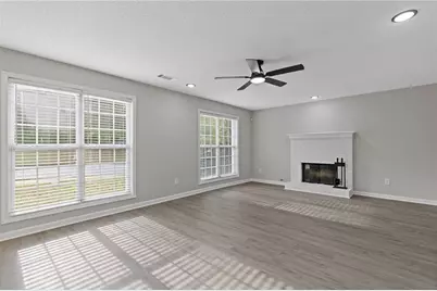 285 Camden Park Drive, Lawrenceville, GA 30046 - Photo 7