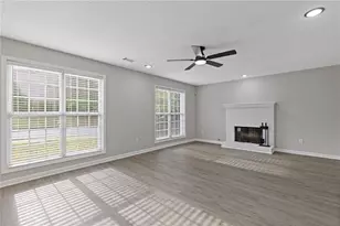 285 Camden Park Dr, Lawrenceville, GA 30046 - Photo 7