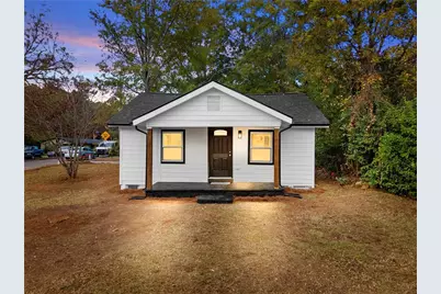 118 Perry Street, Monroe, GA 30655 - Photo 3