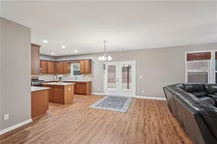 6015 Thrasher Ct, Cumming, GA 30028 - Photo 19