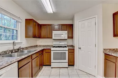 840 Melrose Park Place, Lawrenceville, GA 30044 - Photo 15