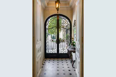 2288 Peachtree Road NW #6, Atlanta, GA 30305 - Photo 3