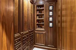 2288 Peachtree Rd NW, Atlanta, GA 30305 - Photo 57