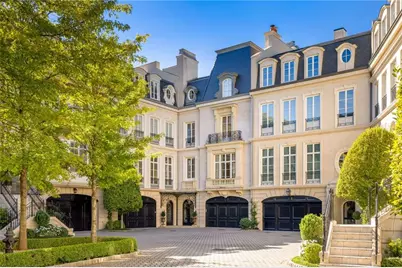 2288 Peachtree Road NW #6, Atlanta, GA 30305 - Photo 1