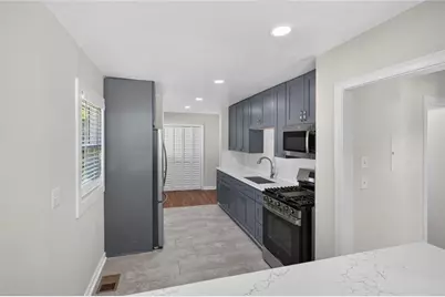 475 Center Hill Avenue NW, Atlanta, GA 30318 - Photo 11