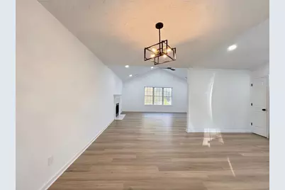 565 Paris Drive, Lawrenceville, GA 30043 - Photo 13