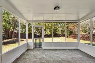 300 Carrington Way, Canton, GA 30115 - Photo 5