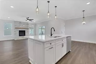 135 Marble Tree Wy, Ball Ground, GA 30107 - Photo 17