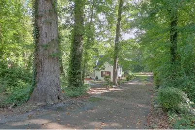 819 Northern Avenue, Clarkston, GA 30021 - Photo 11