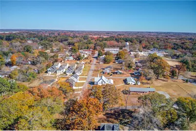 289 Bell Avenue, Hoschton, GA 30548 - Photo 25