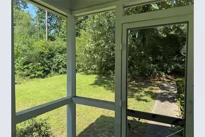 7543 Asbury Manor Drive, Lithonia, GA 30058 - Photo 7