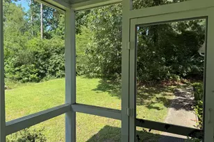 7543 Asbury Manor Dr, Lithonia, GA 30058 - Photo 7