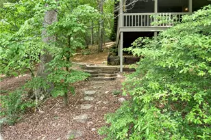 1402 Henderson Mountain Rd, Jasper, GA 30143 - Photo 9