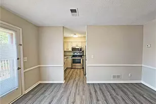 434 High Creek Trce, Roswell, GA 30076 - Photo 9