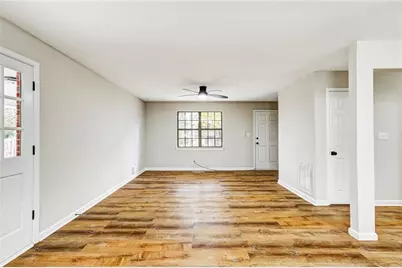 122 Capitol Avenue, Winder, GA 30680 - Photo 7