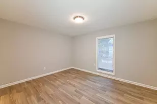 1000 Belmont Park Dr, Smyrna, GA 30080 - Photo 7