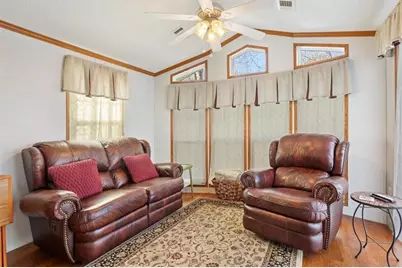 130 Creekview Drive, Cleveland, GA 30528 - Photo 9