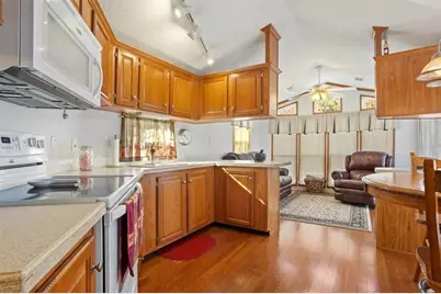 130 Creekview Drive, Cleveland, GA 30528 - Photo 5