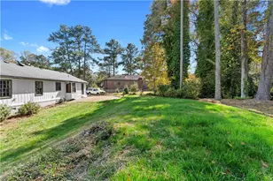 2851 Dale Dr, Marietta, GA 30068 - Photo 39