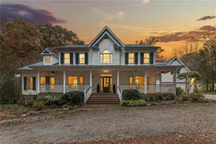 16540 Hopewell Rd, Alpharetta, GA 30004 - Photo 1