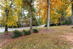 620 Spalding Dr, Sandy Springs, GA 30328 - Photo 47