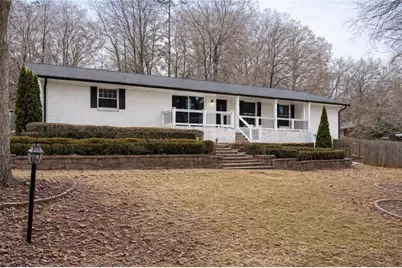 620 Spalding Drive, Sandy Springs, GA 30328 - Photo 1