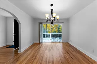 620 Spalding Dr, Sandy Springs, GA 30328 - Photo 15