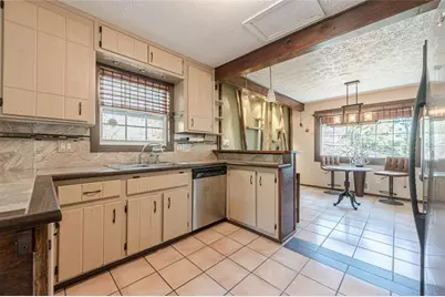 3967 Fairington Drive, Marietta, GA 30066 - Photo 9