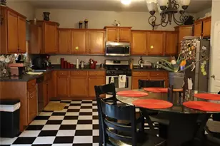 370 Parkmont Way, Dallas, GA 30132 - Photo 5