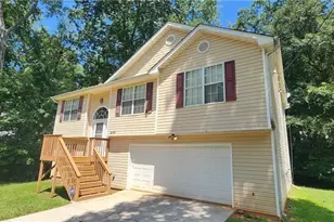 2184 Hampton Trail SE, Conyers, GA 30013 - Photo 1