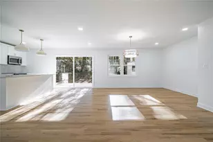 3656 Mt Vernon Dr, Atlanta, GA 30344 - Photo 11