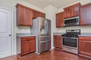 3369 Castleberry Village Cir, Cumming, GA 30040 - Photo 13