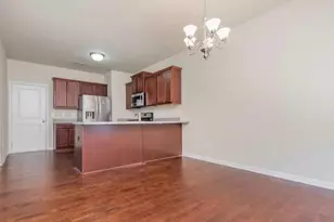 3369 Castleberry Village Cir, Cumming, GA 30040 - Photo 5