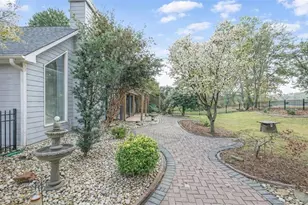 1090 River Valley Dr, Dacula, GA 30019 - Photo 5