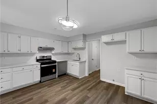 2744 Lisa Dr, Jonesboro, GA 30236 - Photo 15