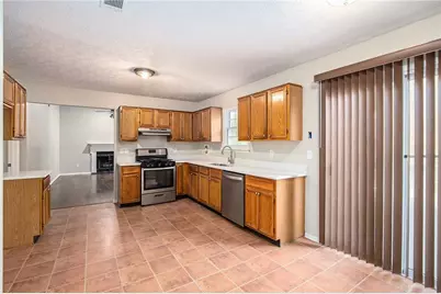 505 Lake Joyce Lane, Fairburn, GA 30213 - Photo 7