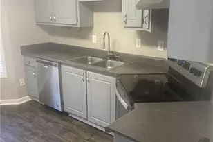 105 Dawn Ct, Jackson, GA 30233 - Photo 9