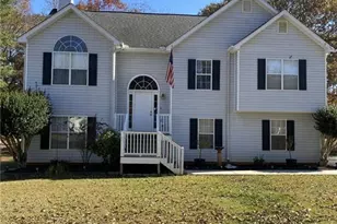 105 Dawn Ct, Jackson, GA 30233 - Photo 1